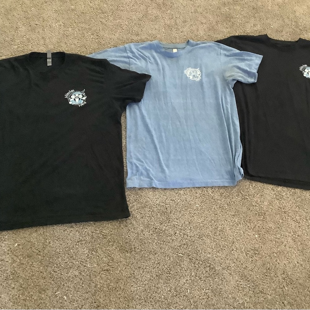 Münchan Haus Shirts